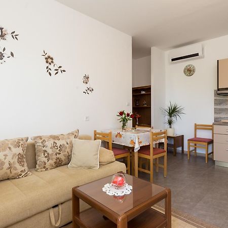 Apartments Olive مْليني المظهر الخارجي الصورة