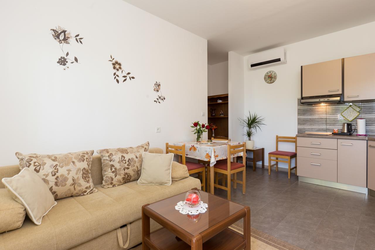 Apartments Olive مْليني المظهر الخارجي الصورة